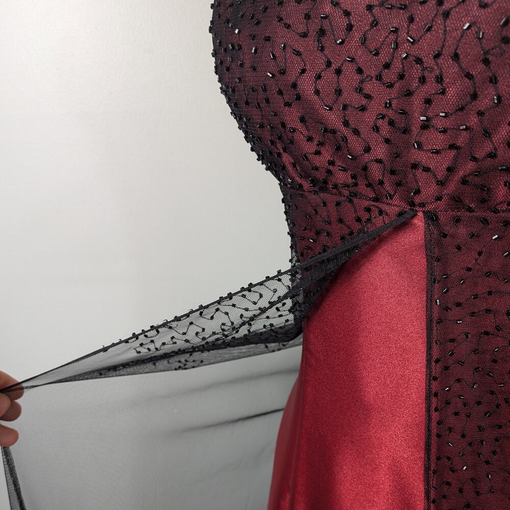 Vintage Morgan Prom Dress Maxi Gown 8 Red Black Babydoll Princess 90s Y2K Goth - Picture 5 of 14
